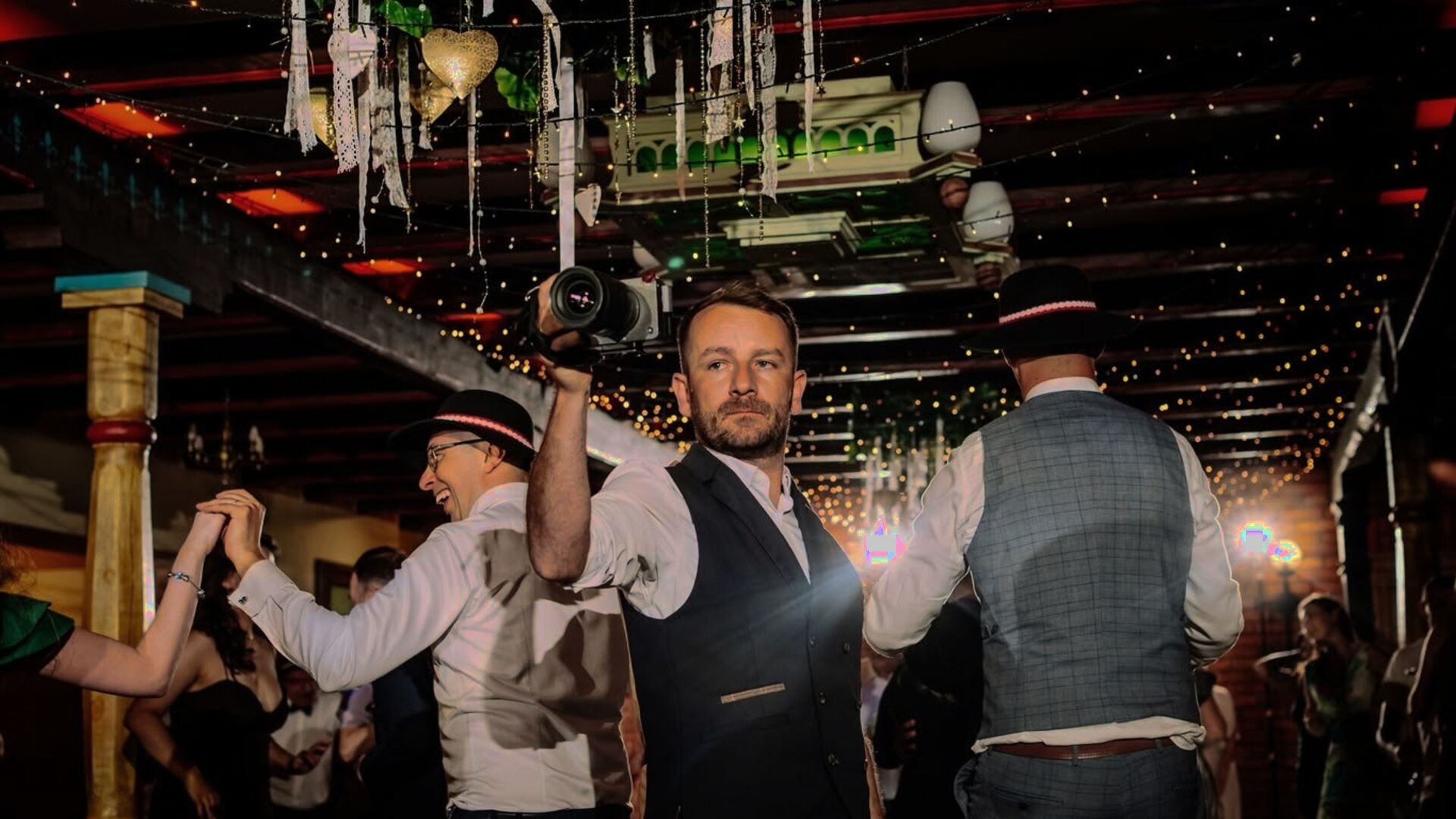Krzysztof Maćkowiak filmuje wesele — KaKręci Wedding Films